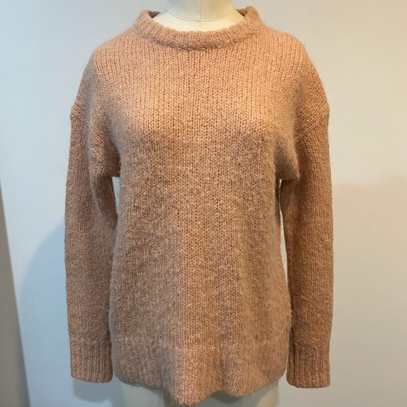 Aritzia The Group by Babaton Thurlow Sweater - Picture 1 of 3